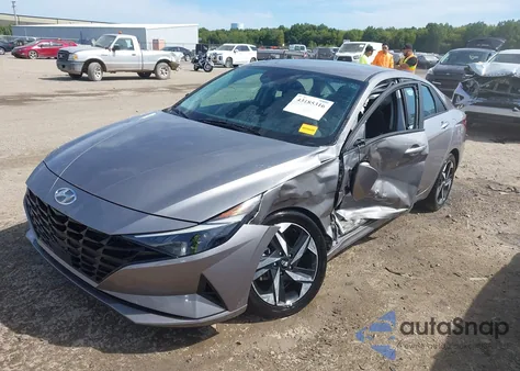 2023 Hyundai Elantra Sel z USA, uszkodzony, nr VIN KMHLS4AG4PU579888